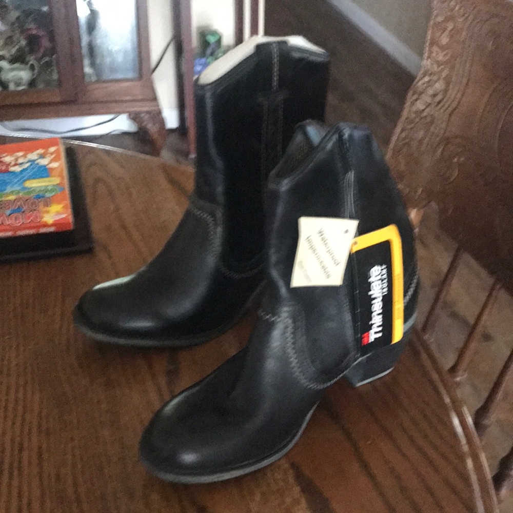 Hush Puppies ladies leather boots